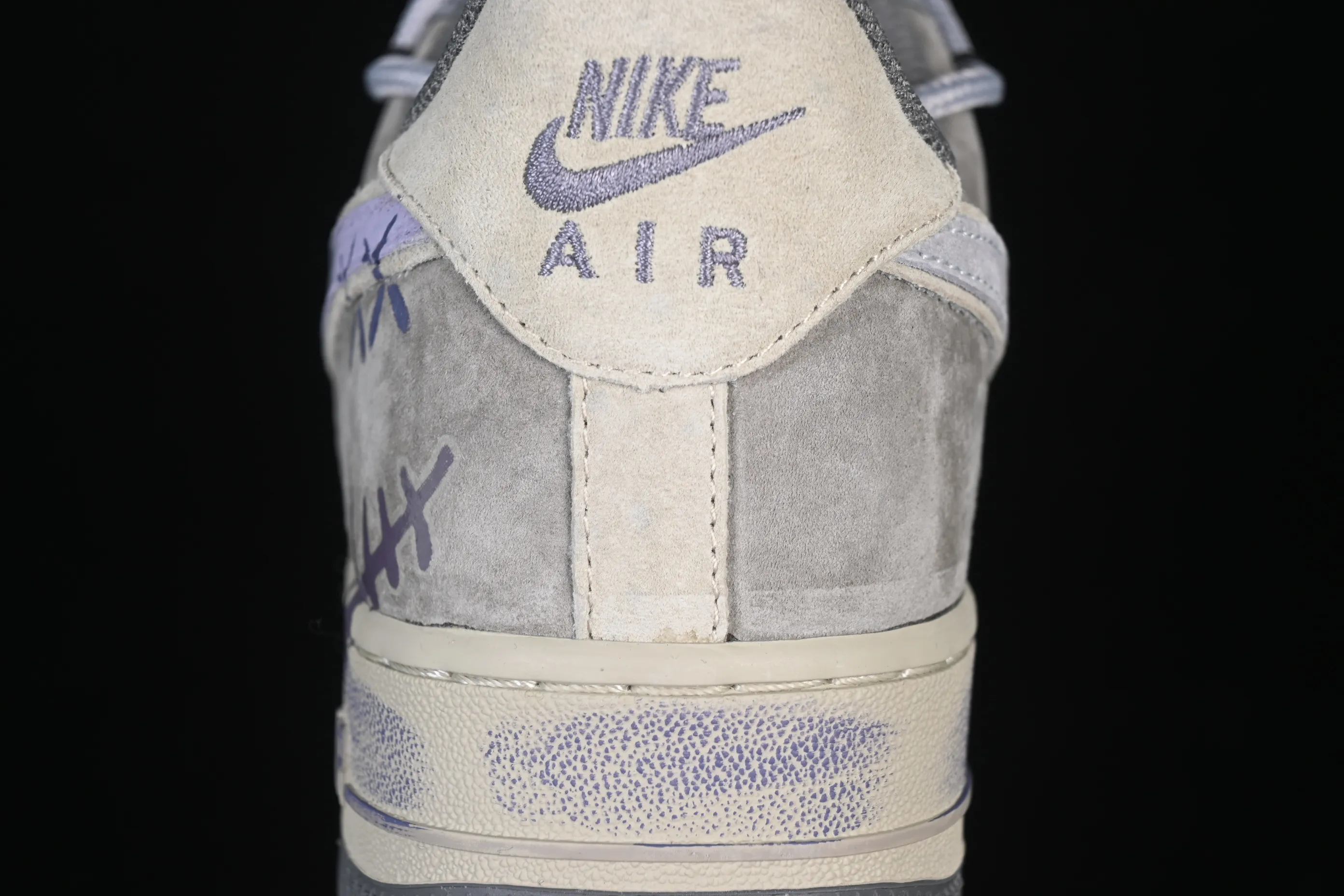 All categories Nk Air Force 1 Air Force series Nk Air Force 1 Low Air Force low-top Nike Air Force 1'07 Low "Band-Aid" Hand-painted graffiti Graffiti band-aid Air Force 1 low-top casual sneakers YD2425-066